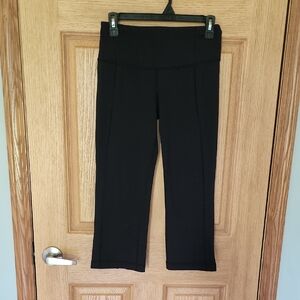 Lululemon Athletica Black Ankle Cropped Pants